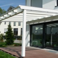 terrassenueberdachung-randsparren-alu-weiss